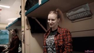 Секс в душе на камеру