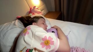 Ненасытная шлюшка феечка